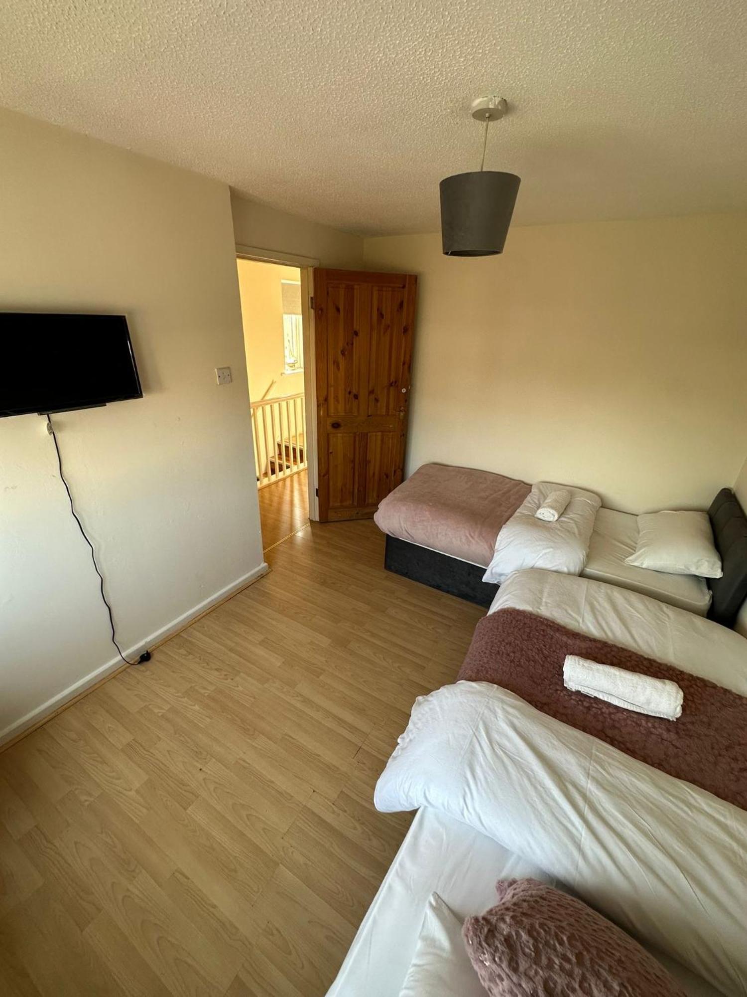 3 Bedroom Close To Stadium And Coop Live Apartamento